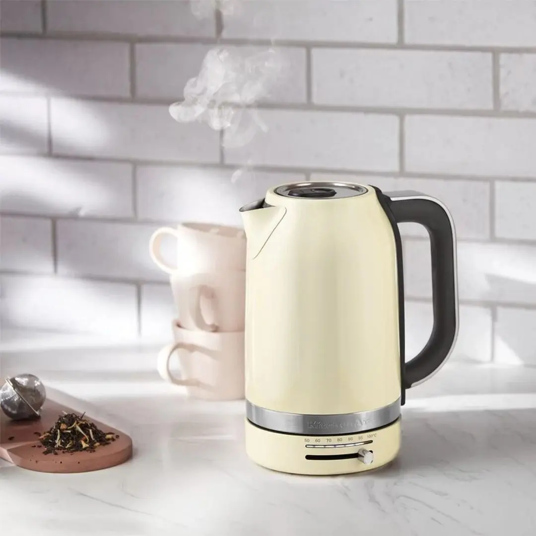 Электрочайник KitchenAid Artisan 5KEK1701EAC (Almond Cream) - 8
