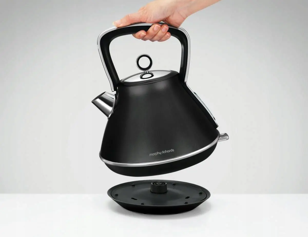 Электрический чайник Morphy Richards Evoke Retro (Black) - 4