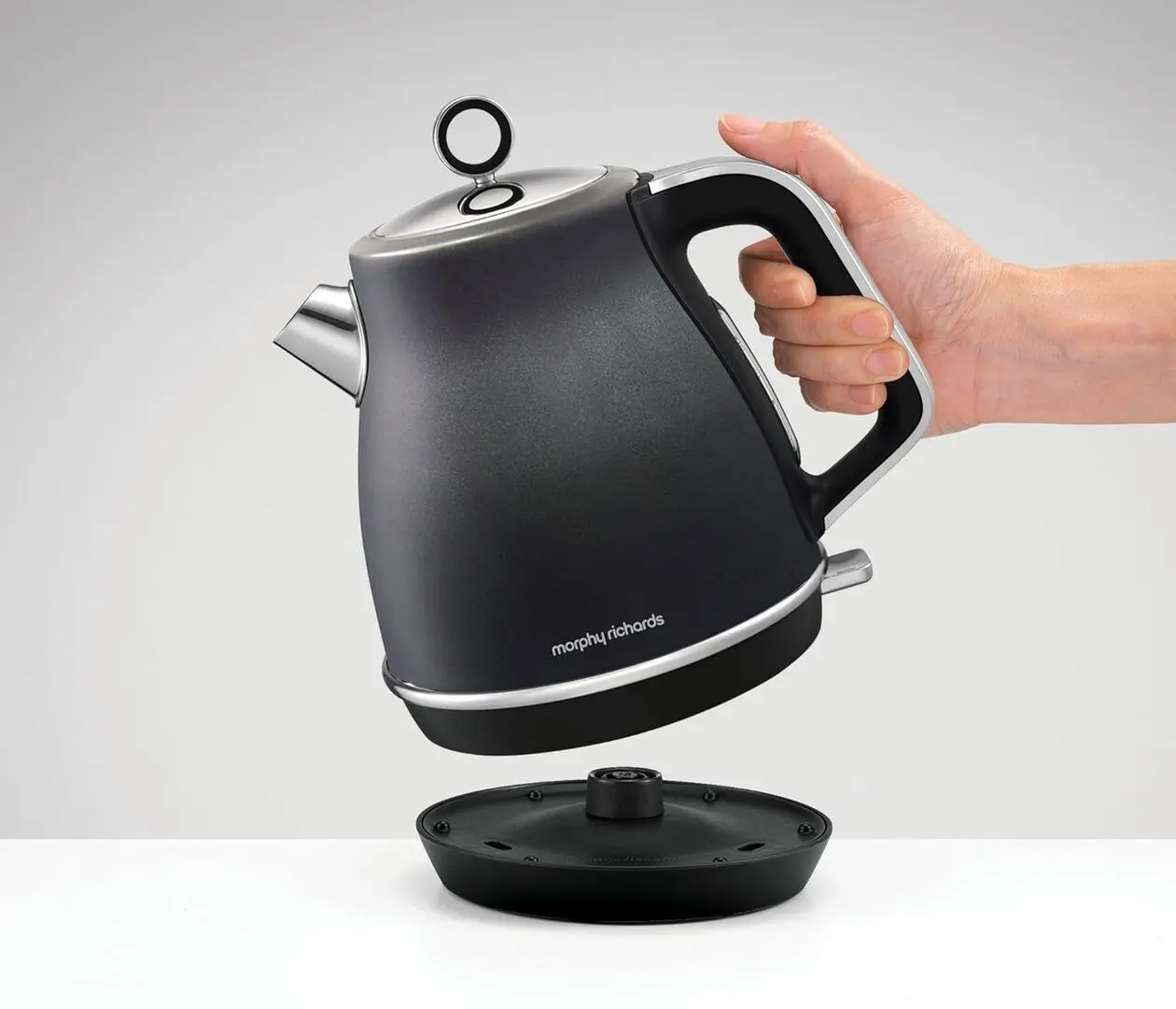 Электрочайник Morphy Richards Evoke Jug 104405 (Black/Graphite) - 4