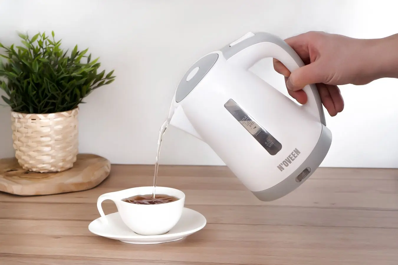 Электрочайник Noveen EK1201 (White/Grey)