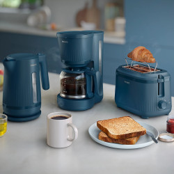 Fierbator electric Philips 3000 Series HD9411/70 1.7l (Blue) Thumb