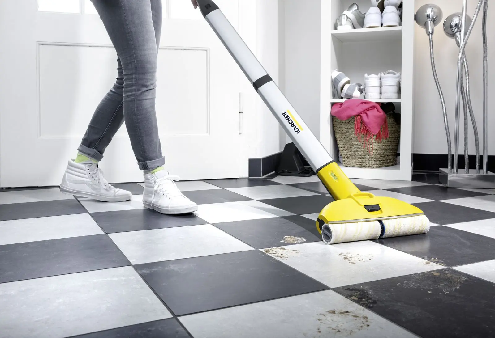 Электрошвабра Karcher EWM 2 (Yellow/Inox) - 2