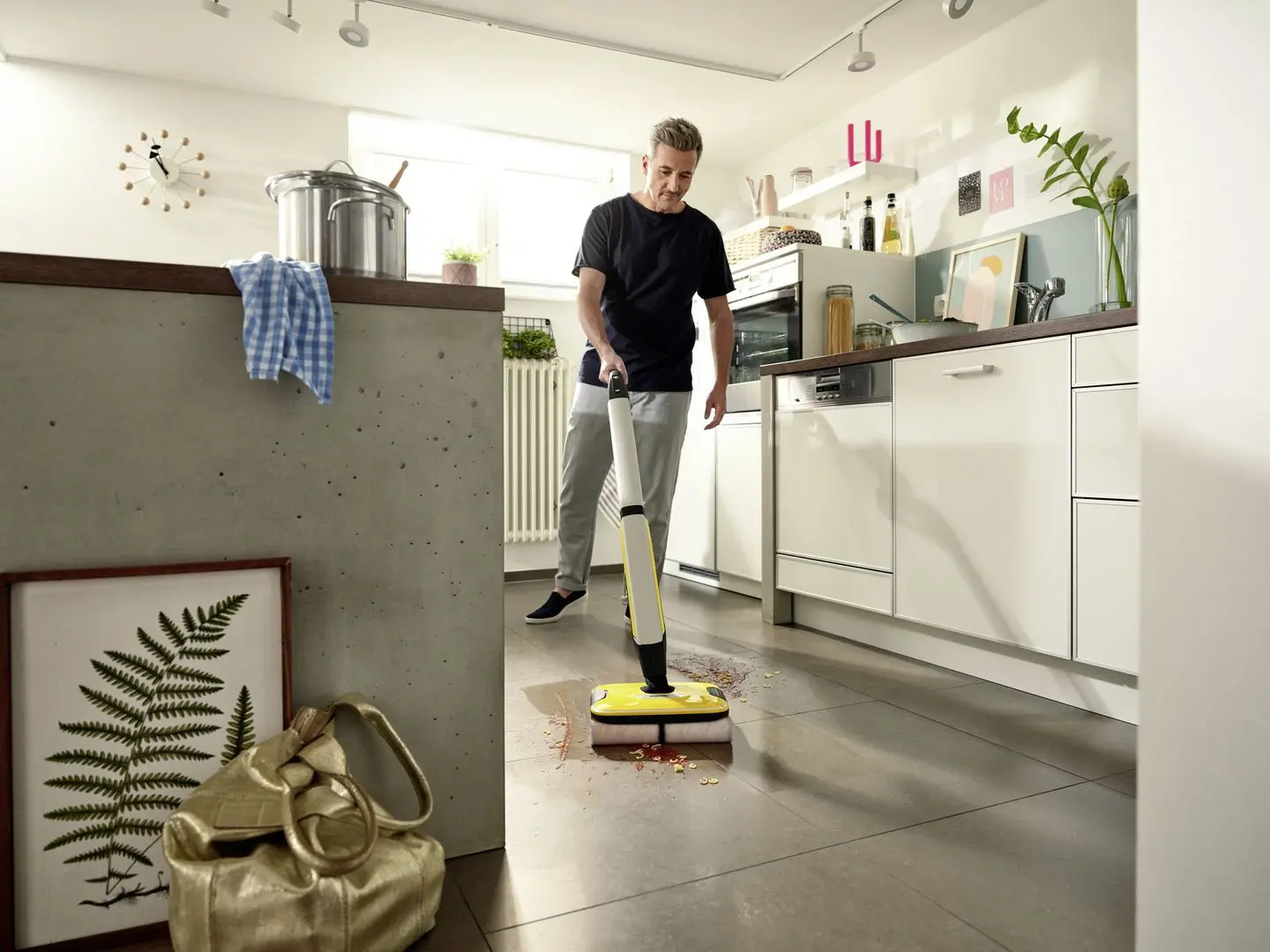 Электрошвабра Karcher FC 7 Cordless (Silver/Yellow) - 3