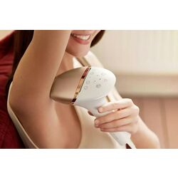 Fotoepilator Philips Lumea IPL 8000 Series BRI945/00 (White/Pink Gold) Thumb