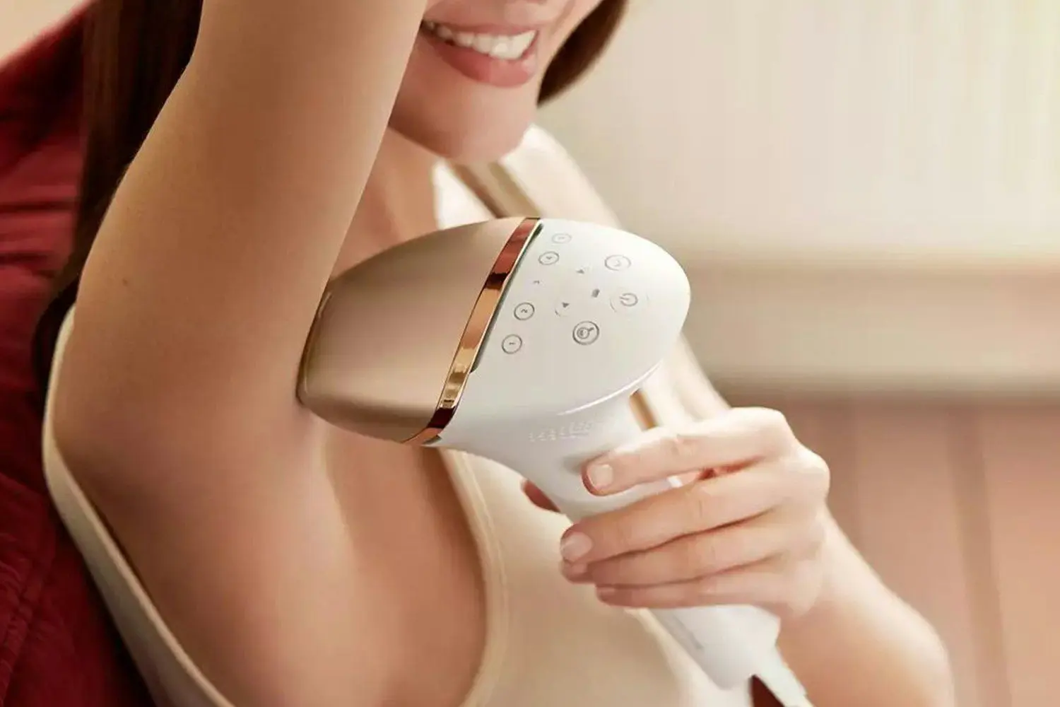 Fotoepilator Philips Lumea IPL 8000 Series BRI945/00 (White/Pink Gold) - 3