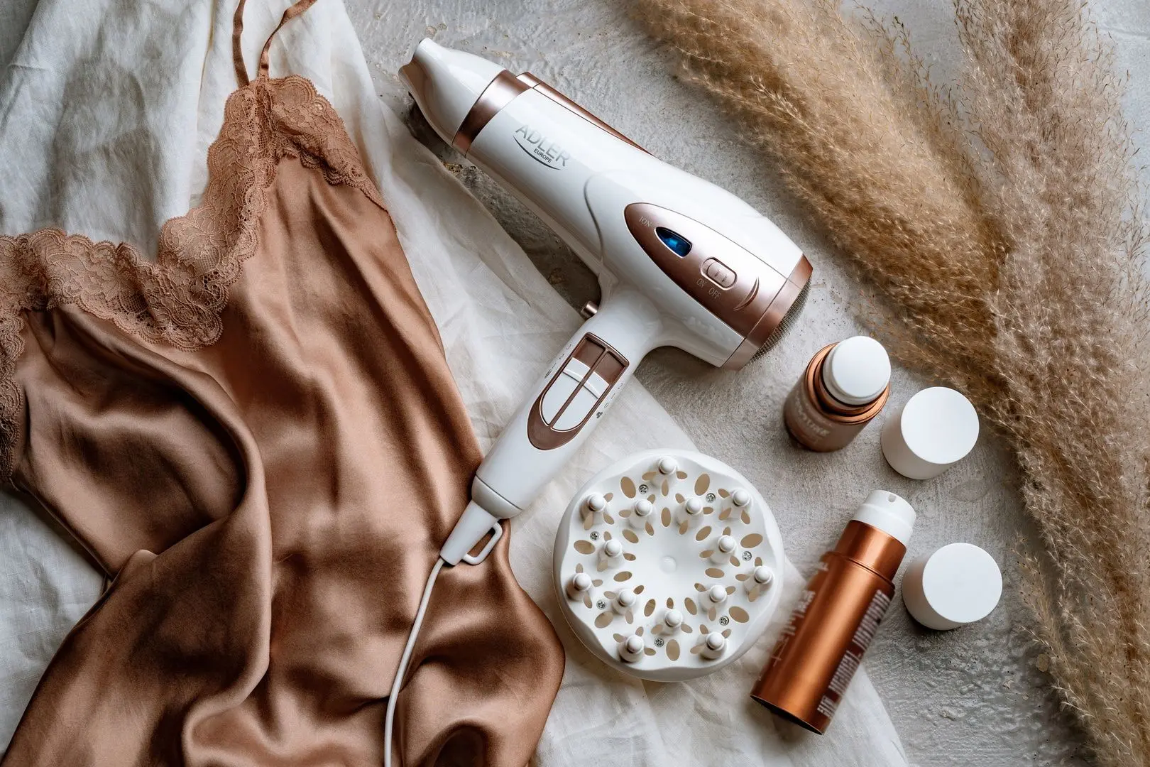 Фен Adler AD 2248 (White)