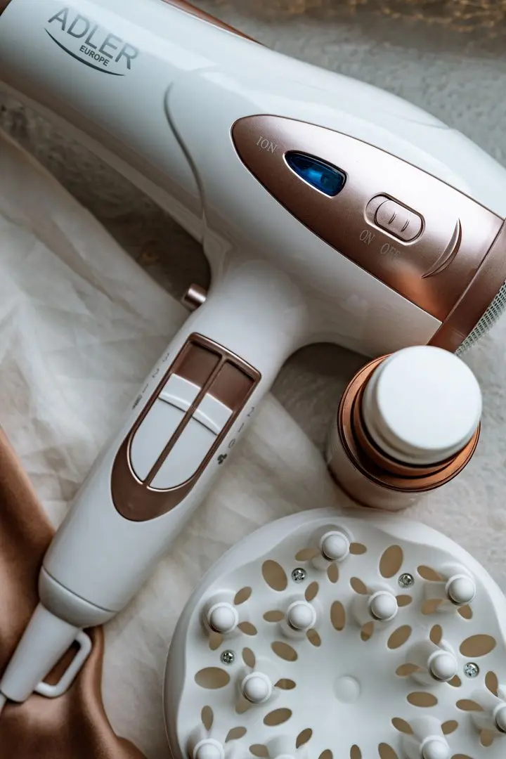 Фен Adler AD 2248 (White)