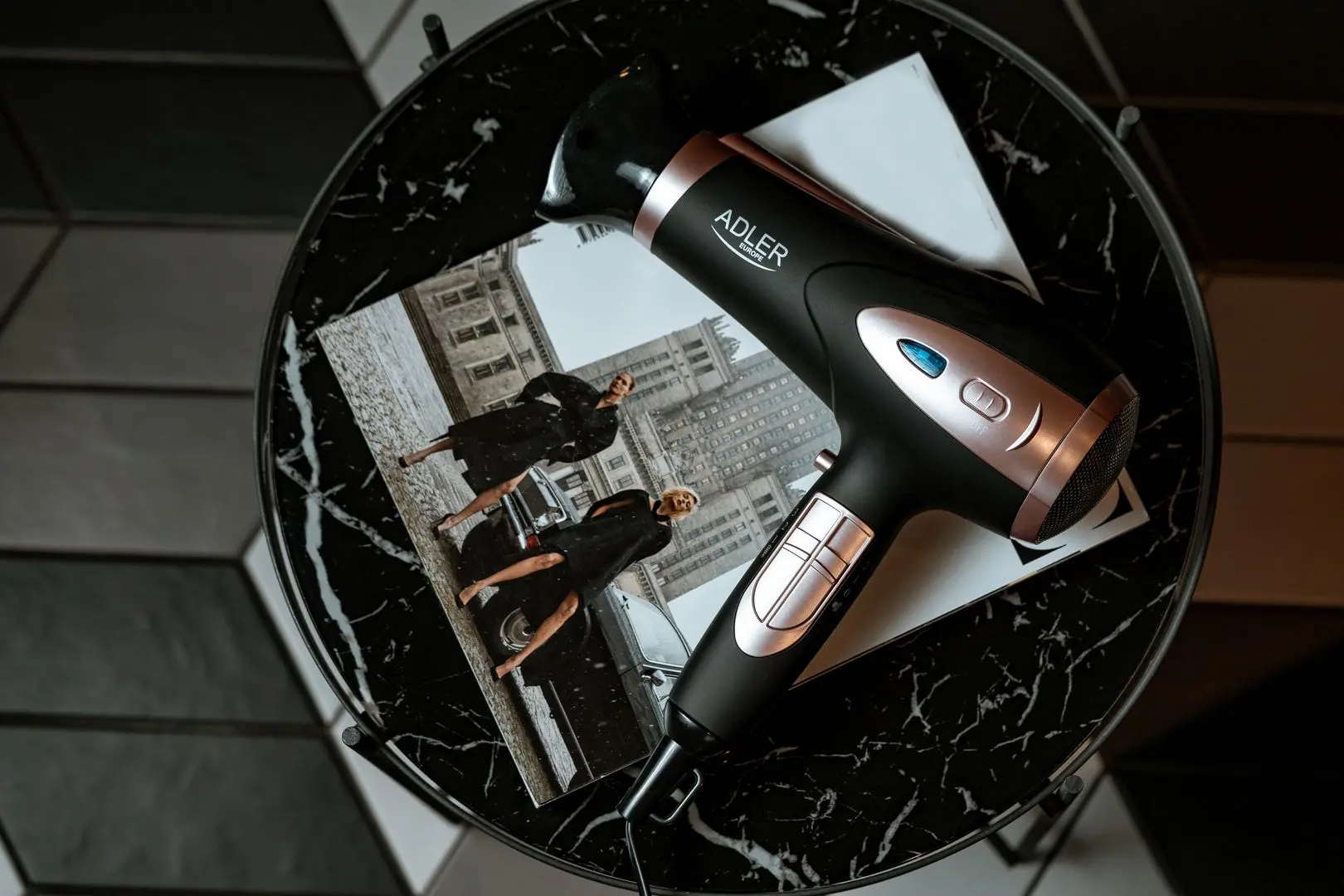 Uscator de par Adler AD 2248b (Black/Pink)