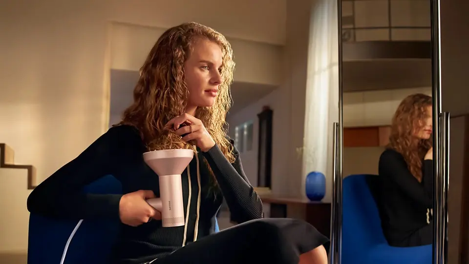 Фен Philips 8000 Series BHD837/10 (Rose Champagne)