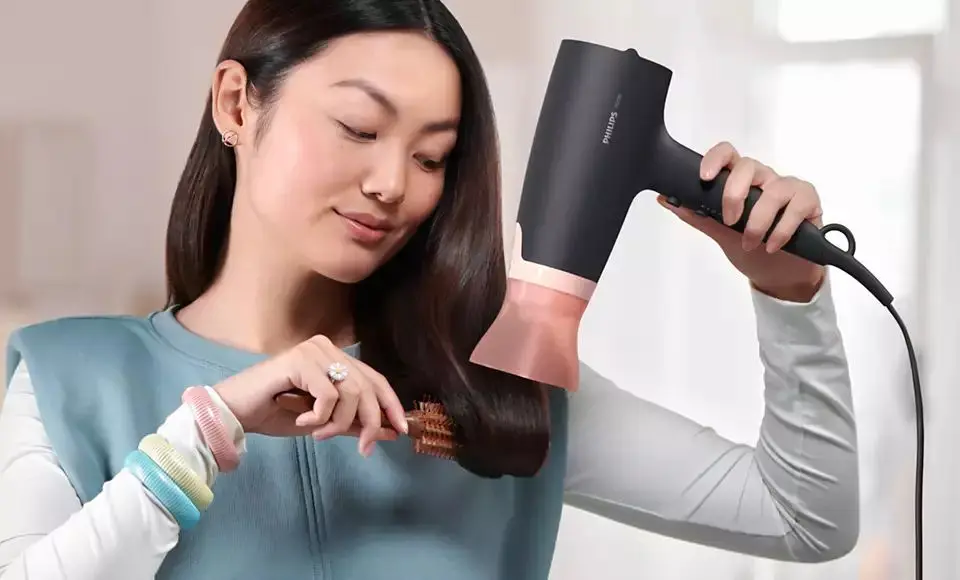 Фен Philips BHD350/10 (Black)