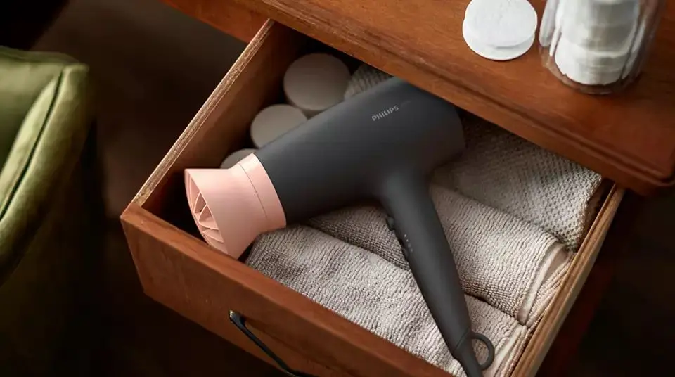 Фен Philips BHD350/10 (Black)