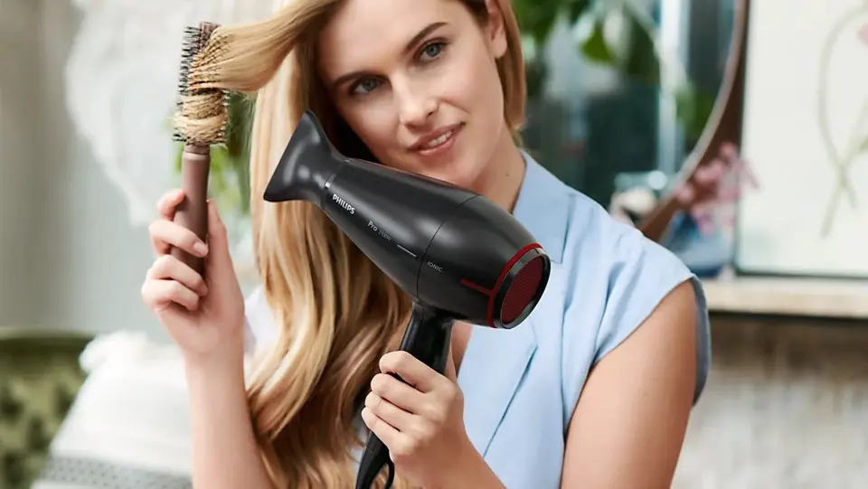 Uscător de păr Philips HPS910/00 (Black)