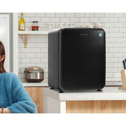 Frigider Costway EP24437DE-BK (Black) Thumb