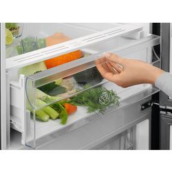 Frigider Electrolux LNT5ME36W1 (White) Thumb