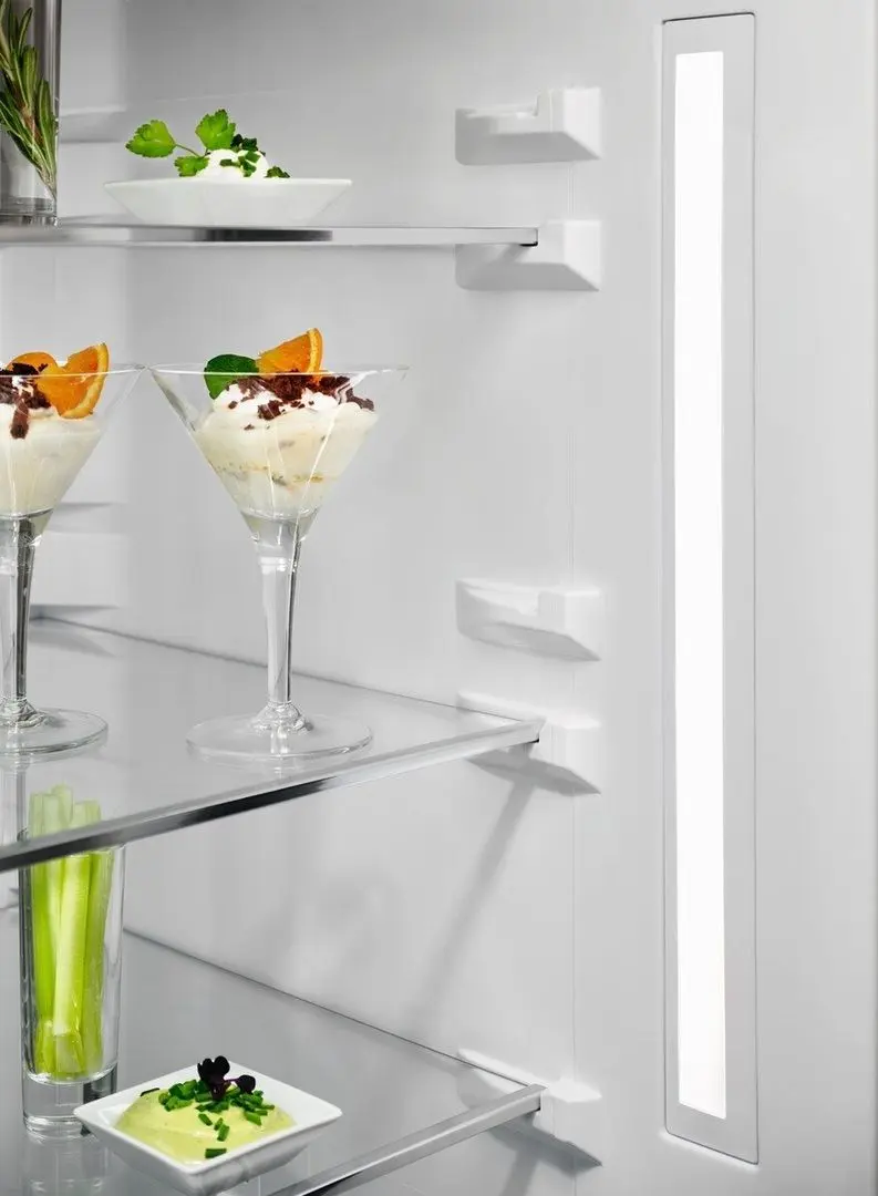 Frigider Electrolux LNT7ME36X3 (Inox)