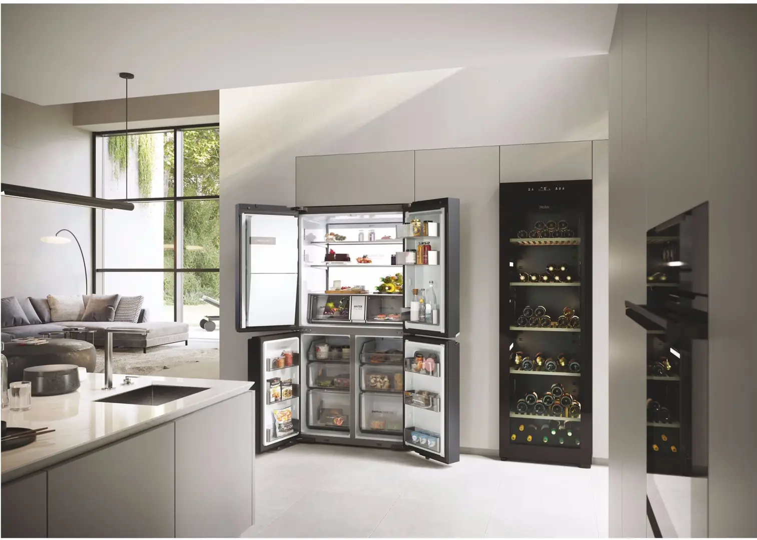 Frigider Haier Cube 90 Series 7 HCR7918EIMB (Black)