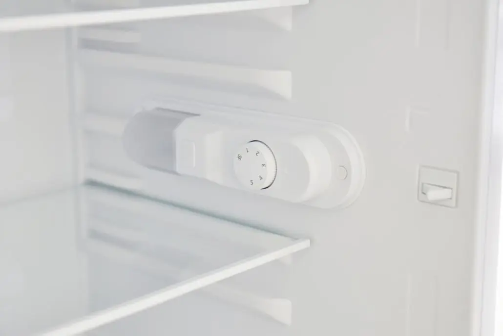 Frigider Heinner HC-V288WDE++ (White)