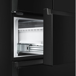 Холодильник Hisense RF632N4AFE1 (Black) Thumb