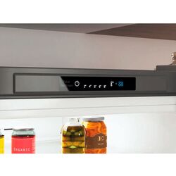 Frigider Indesit INFC8TI21X0 (Inox) Thumb