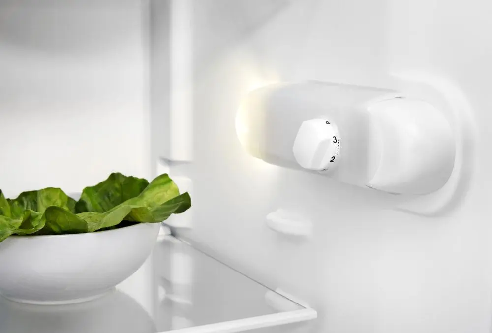 Холодильник Indesit SI6 2 S EU (Silver) - 6