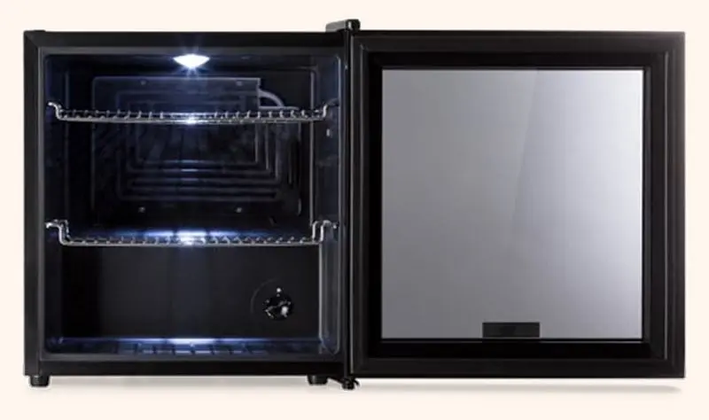 Frigider minibar Klarstein Beersafe 10032870 (Black)