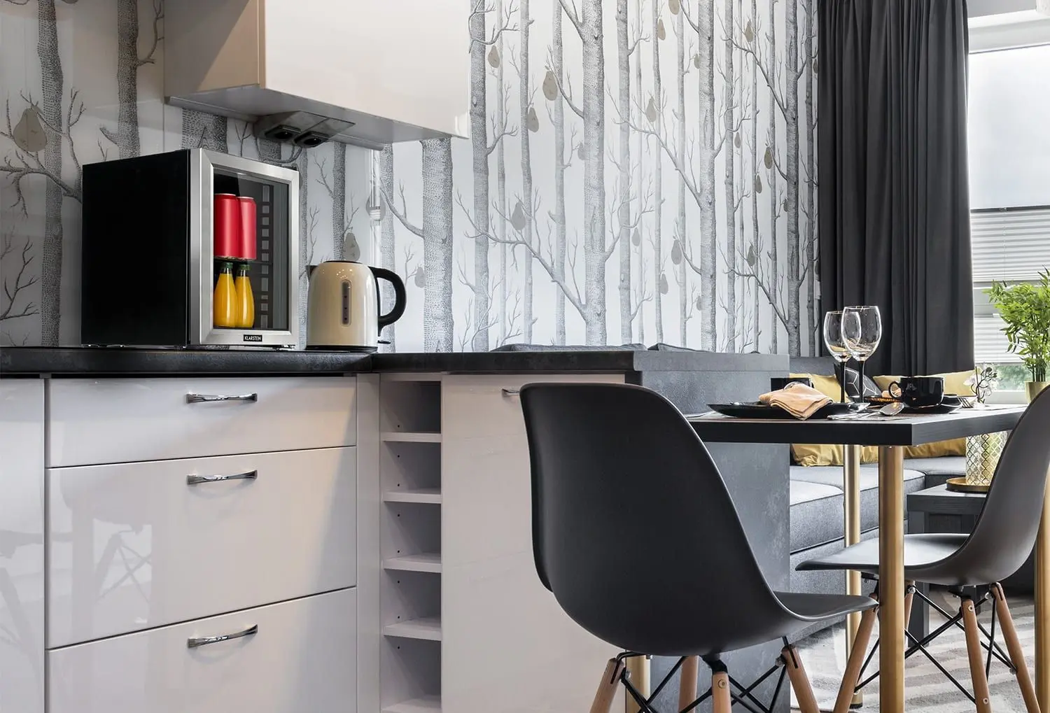 Frigider minibar Klarstein Harlem (Black)