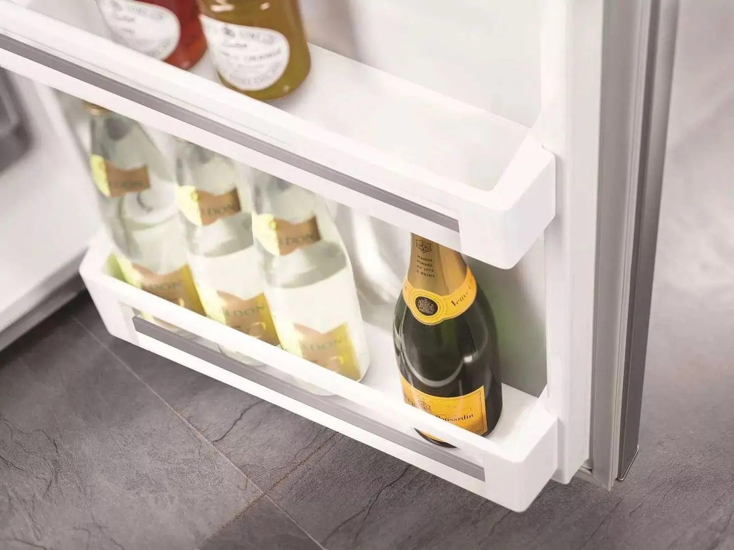 Frigider Liebherr CT 2131 (White)