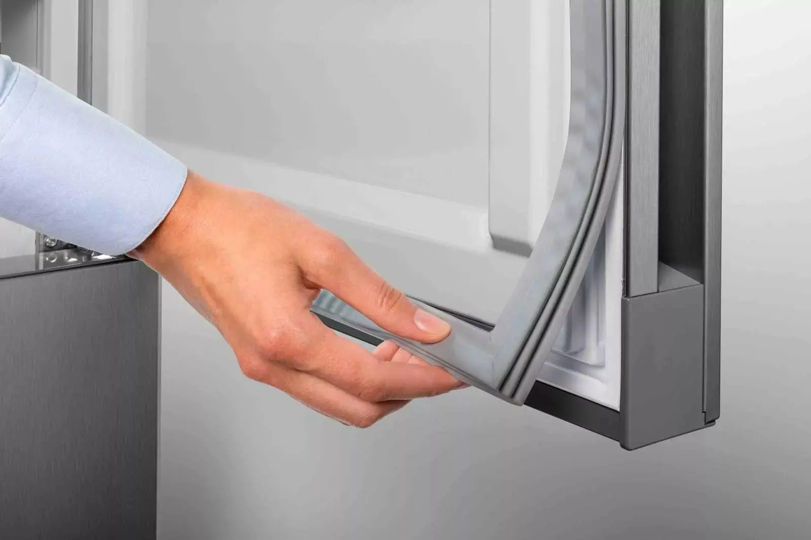 Frigider Liebherr Plus CBNsfd 5223 (Silver)