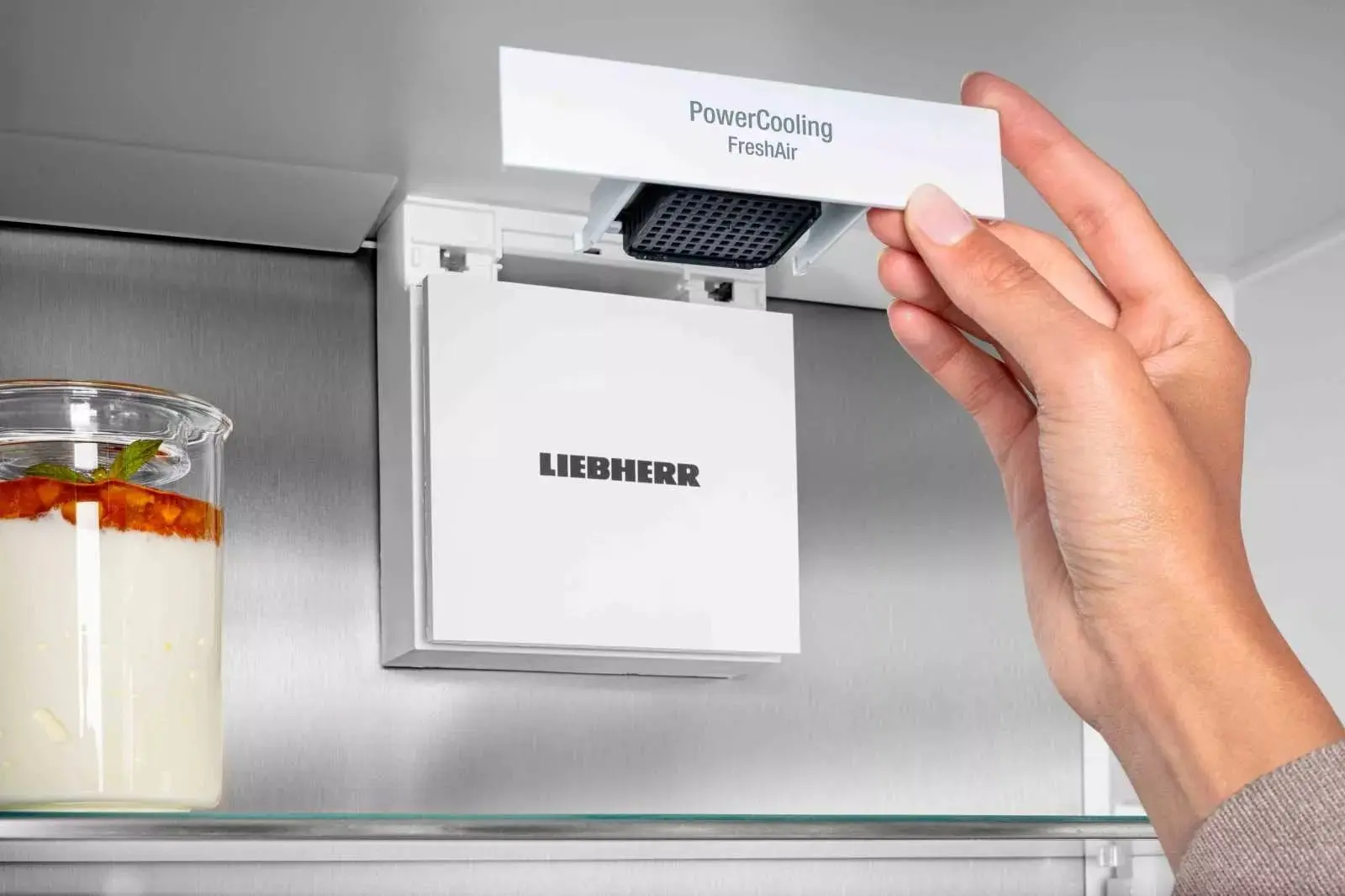 Frigider Liebherr Prime CBNbsd 576i (Gray)