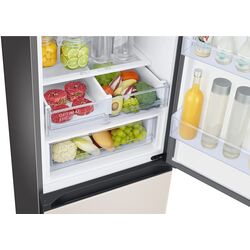 Frigider Samsung Bespoke RB38A6B6239/UA (Beige Wood/Gray) Thumb