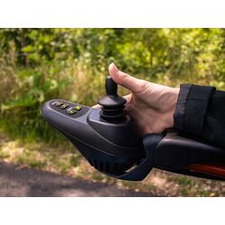 Scaun cu rotile electric Medilife Flex D130AL (Black/Gold) Thumb