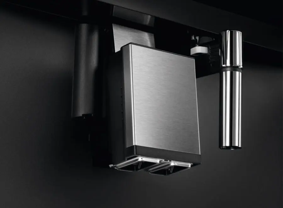 Встраиваемая кофемашина AEG 900 Pro KKA894500M (Black/Inox)