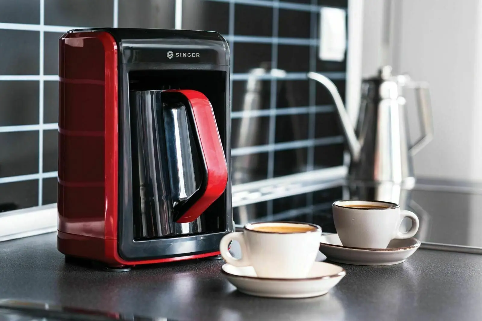 Кофеварка Singer Meraki Charisma (Black/Red) - 3