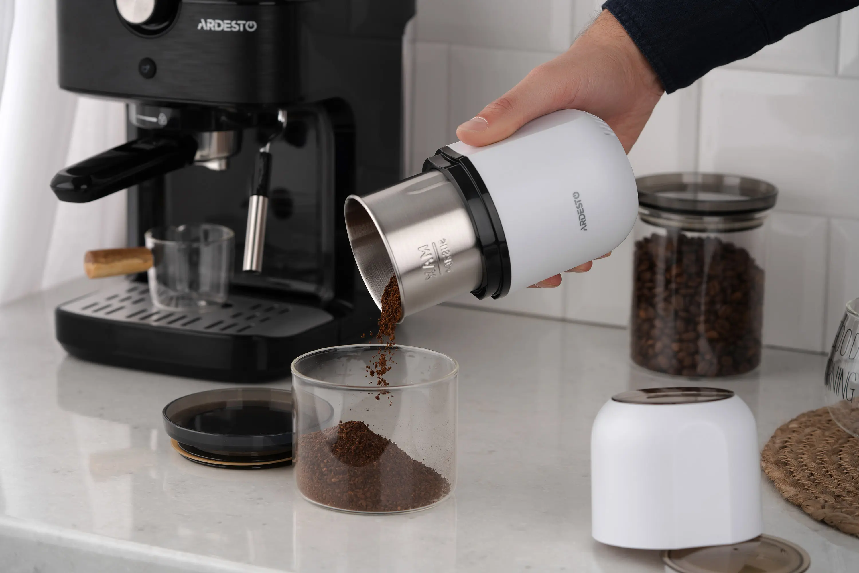 Rasnita de cafea Ardesto KGC-1508W (White) - 9