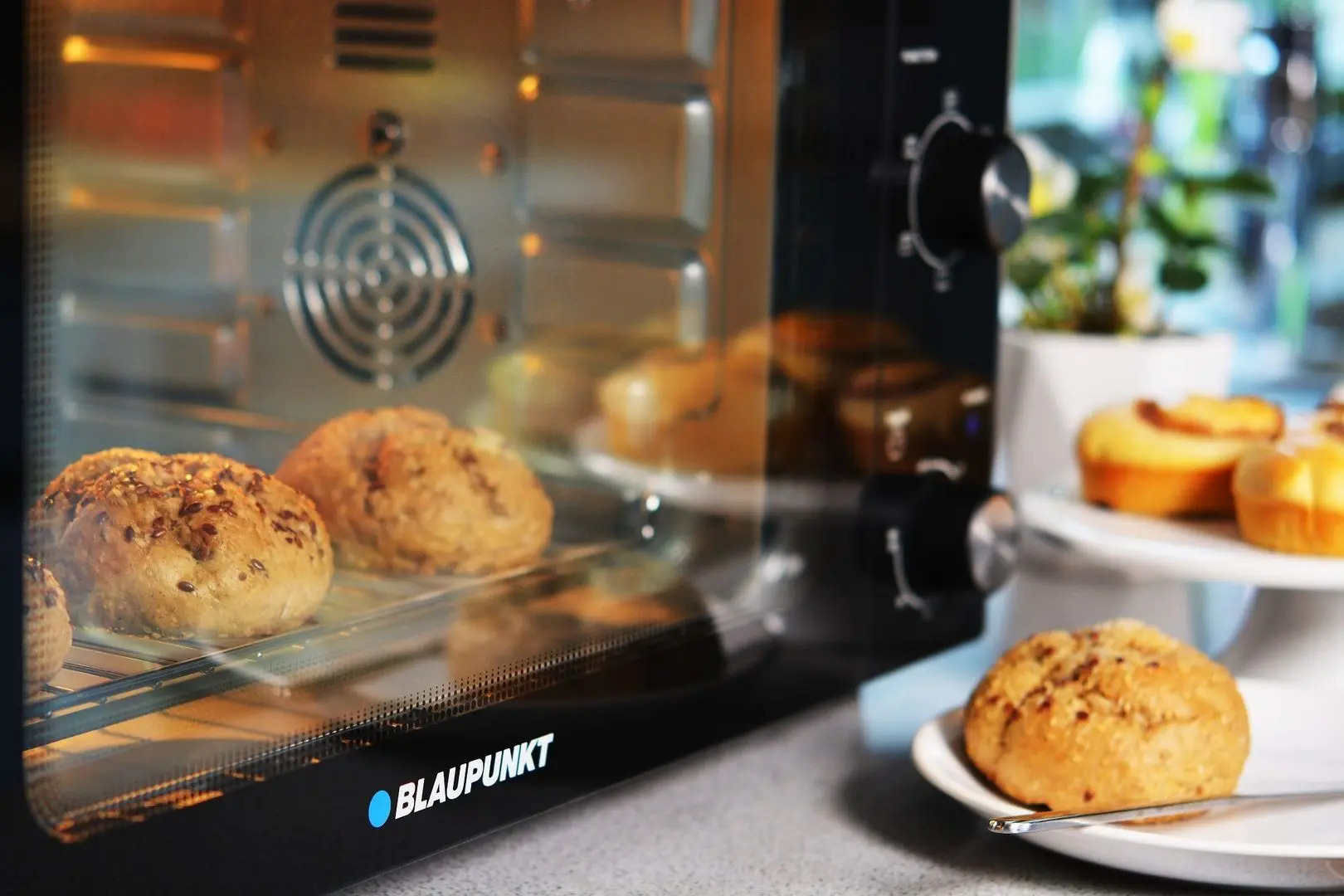 Электропечь Blaupunkt EOM601 (Black)