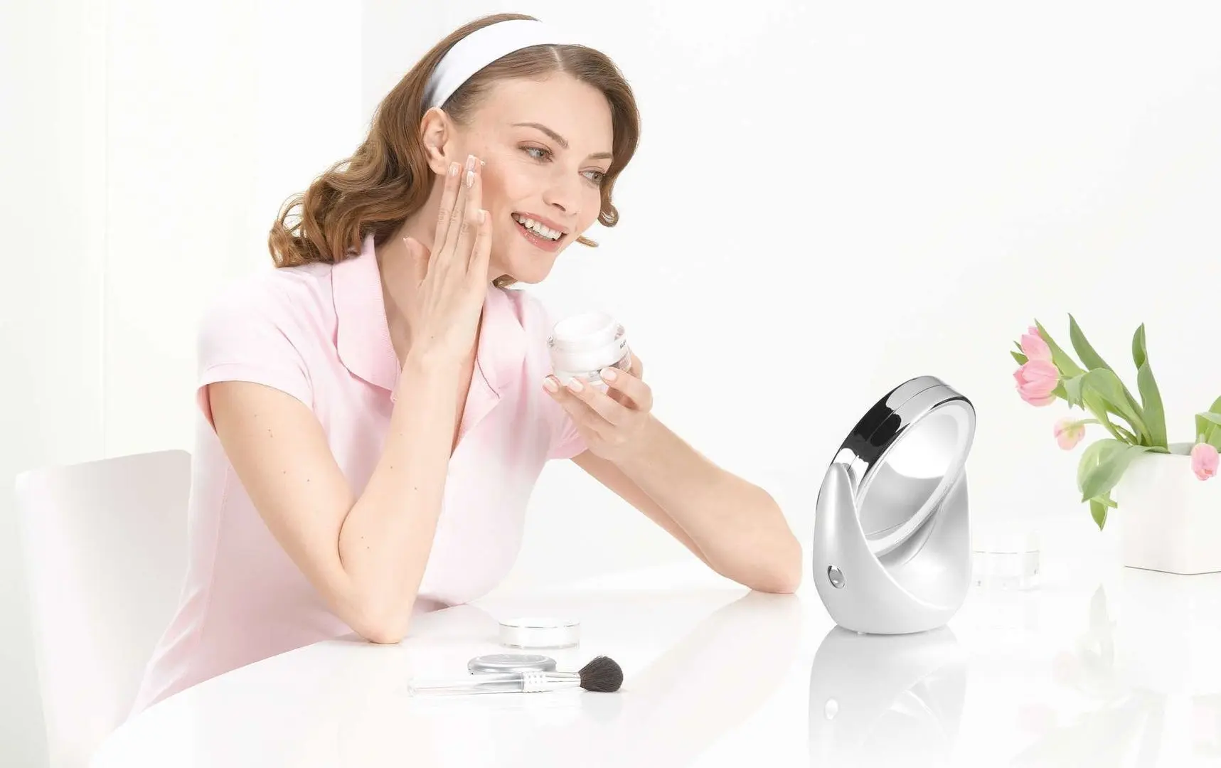Oglindă cosmetică cu iluminare Beurer BS 49 (White) - 3