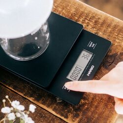 Cantar de bucatarie Hario V60 VSTN-2000B-EX (Black) Thumb