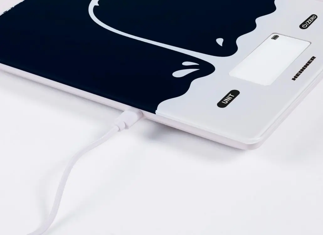 Весы кухонные Heinner HKS-BK5USB (Black/White)