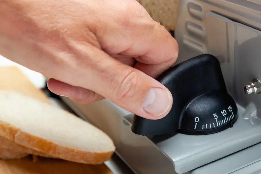 Ломтерезка Eldom Snip KR400 (Silver)