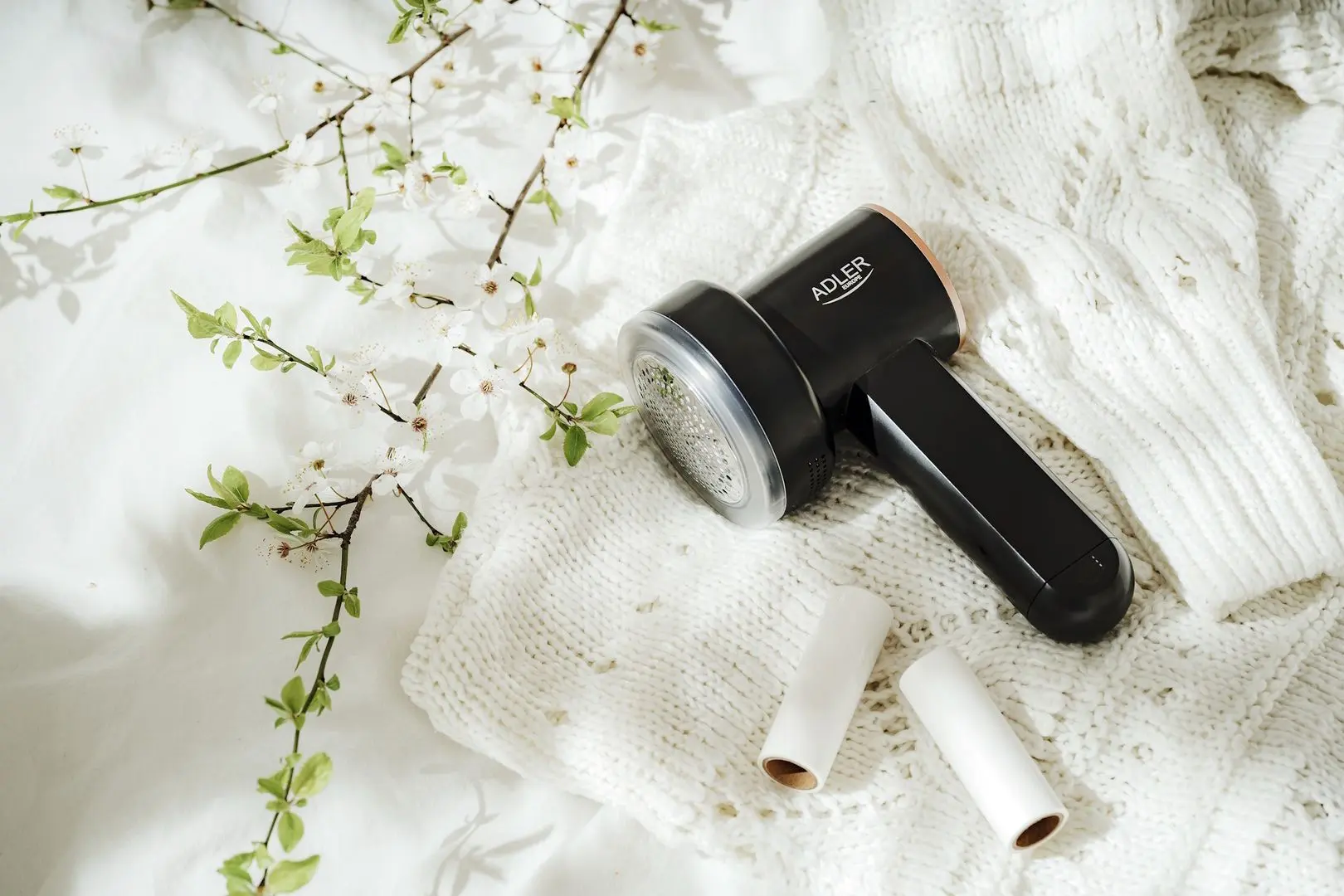 Aparat de curatat scame Adler AD 9619 (Black)