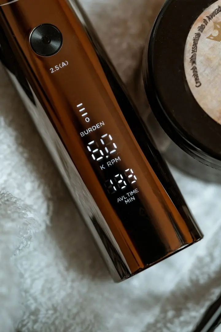 Aparat de tuns Adler AD 2834 (Silver)