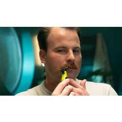 Триммер Philips OneBlade 360 QP4631/65 (Black/Lime Green) Thumb