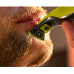 Trimmer Philips OneBlade QP2724/23 (Green/Black) Thumb