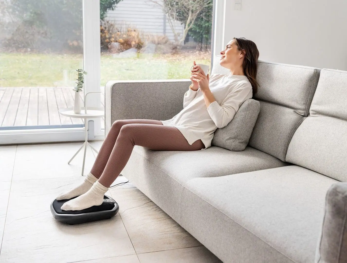 Aparat Shiatsu pentru masajul picioarelor si spatelui Beurer FM70 (Black)