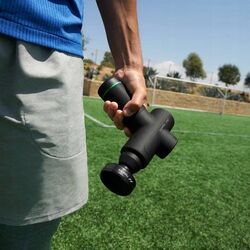 Массажный пистолет Hyperice Hypervolt GO 2.0 (Black) Thumb