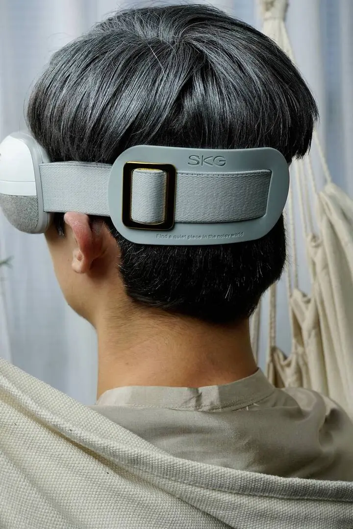 Массажер для глаз SKG E3-EN (Grey/White) - 4