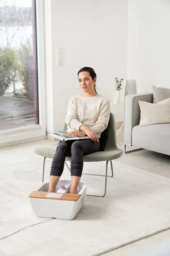 Cadă cu masaj pentru picioare Beurer FB65 (White/Wood)