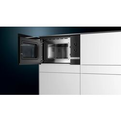 Cuptor cu microunde incorporabil Siemens iQ300 BF520LMR0 (Black/Inox) Thumb