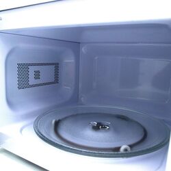 Микроволновая печь Vivax MWO-2077 (White) Thumb