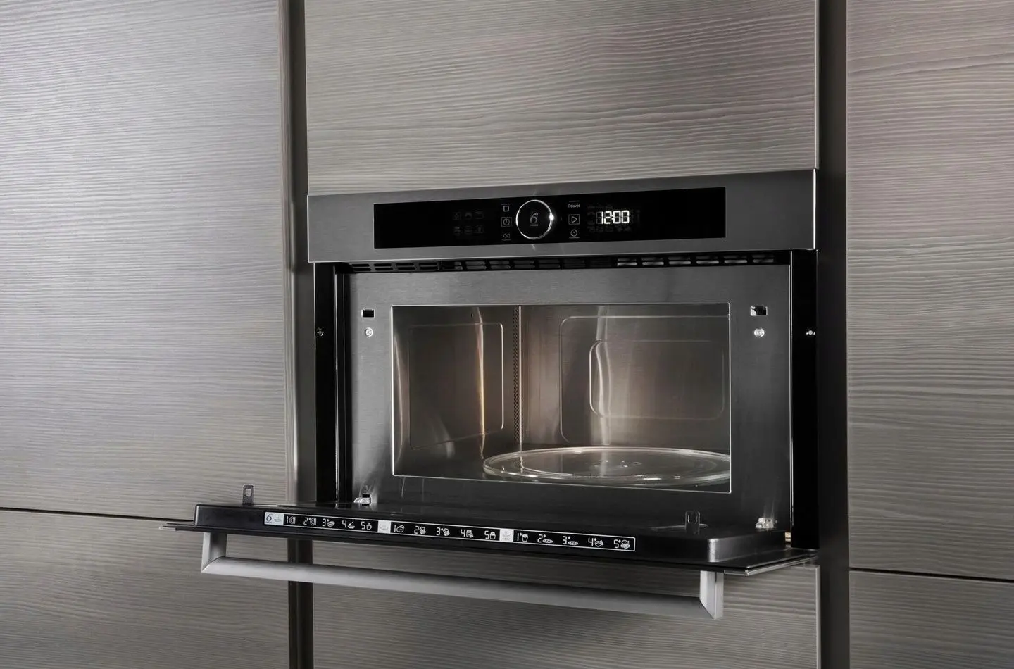 Cuptor cu microunde incorporabil Whirlpool AMW734IX (Inox)